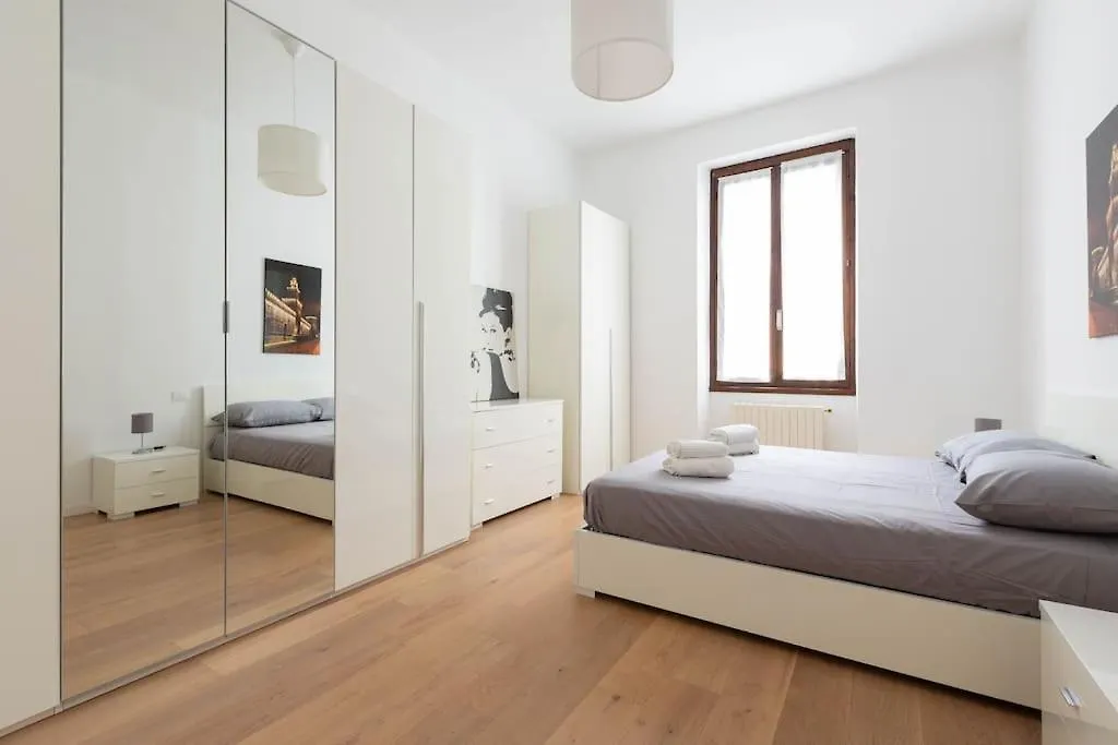 Porta Nuova Diamond Tower Flat Apartment Milan